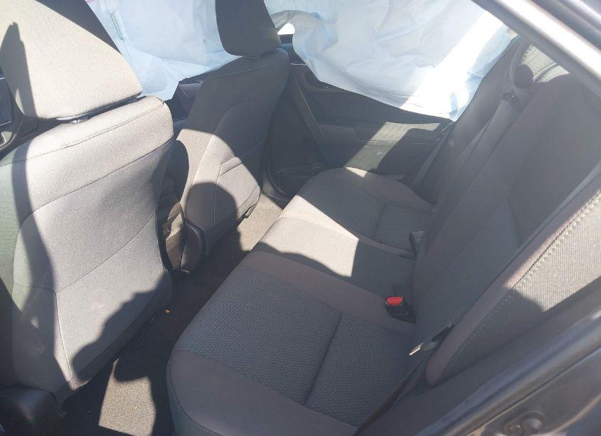 Photo 8 of 2019 Toyota Corolla LE (VIN 5YFBURHE6KP946288)