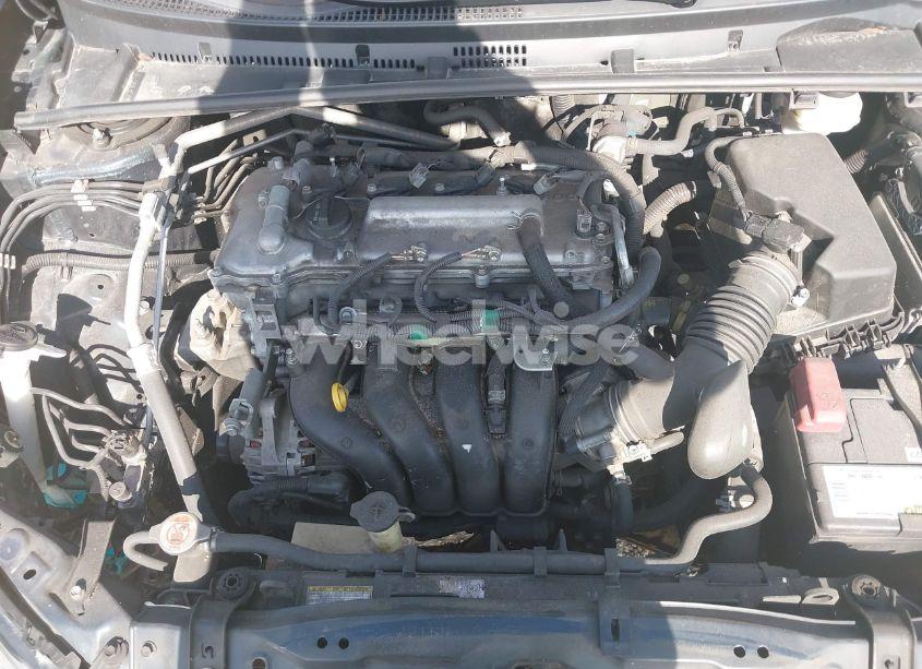 Photo 10 of 2019 Toyota Corolla LE (VIN 5YFBURHE6KP947344)