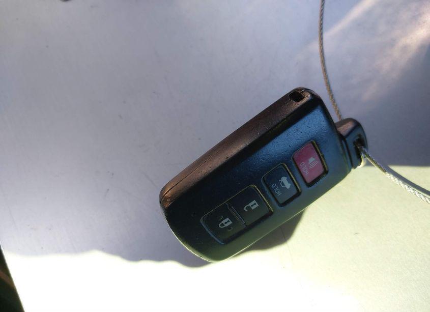 Photo 11 of 2014 Toyota Corolla L/LE/LE PLS/PRM/S/S PLS (VIN 5YFBURHE7EP013553)