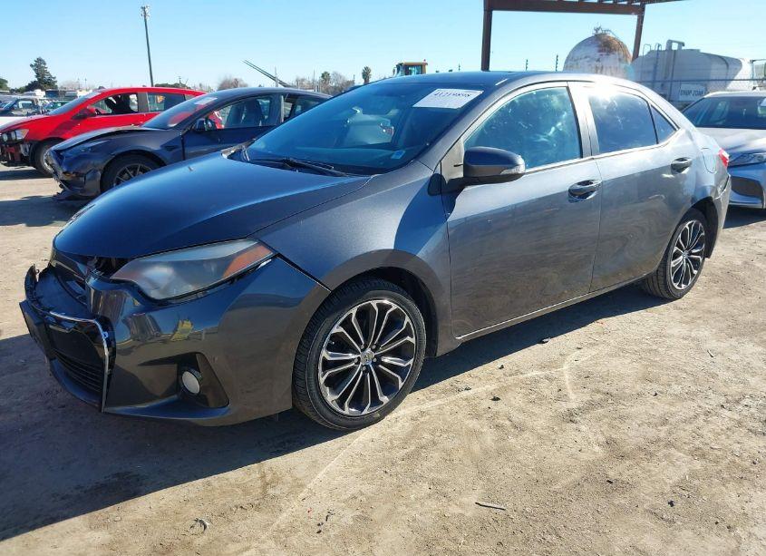 Photo 2 of 2014 Toyota Corolla L/LE/LE PLS/PRM/S/S PLS (VIN 5YFBURHE7EP013553)