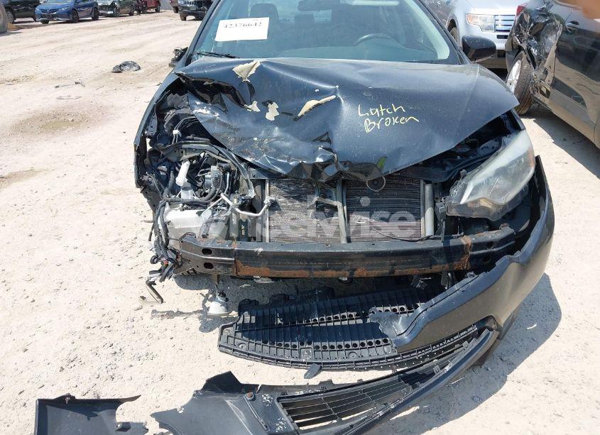 Photo 6 of 2014 Toyota Corolla LE PLUS (VIN 5YFBURHE7EP028117)