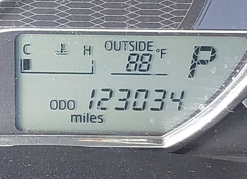 Photo 15 of 2014 Toyota Corolla LE (VIN 5YFBURHE7EP044348)