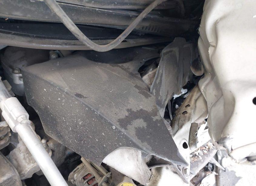 Photo 10 of 2014 Toyota Corolla L/LE/LE PLS/PRM/S/S PLS (VIN 5YFBURHE7EP051025)