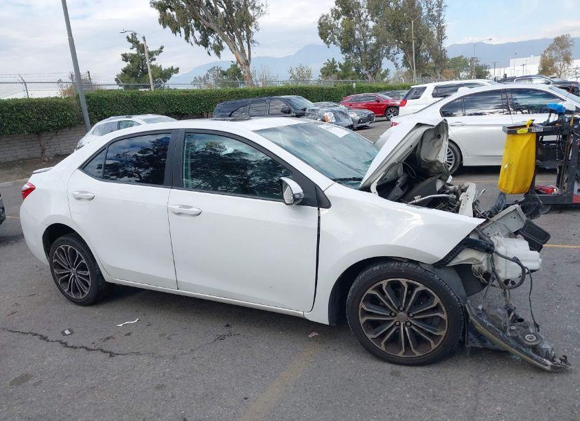 Photo 12 of 2014 Toyota Corolla L/LE/LE PLS/PRM/S/S PLS (VIN 5YFBURHE7EP051025)