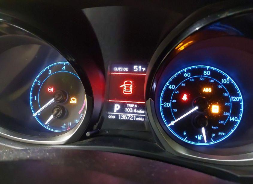 Photo 7 of 2014 Toyota Corolla S PLUS (VIN 5YFBURHE7EP063420)