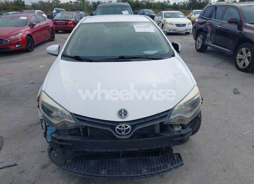 Photo 12 of 2014 Toyota Corolla LE (VIN 5YFBURHE7EP106234)