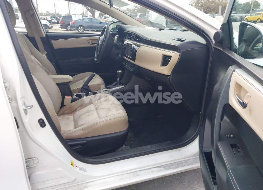 Photo 5 of 2014 Toyota Corolla LE (VIN 5YFBURHE7EP106234)