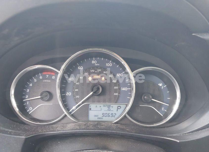 Photo 7 of 2014 Toyota Corolla LE (VIN 5YFBURHE7EP106234)