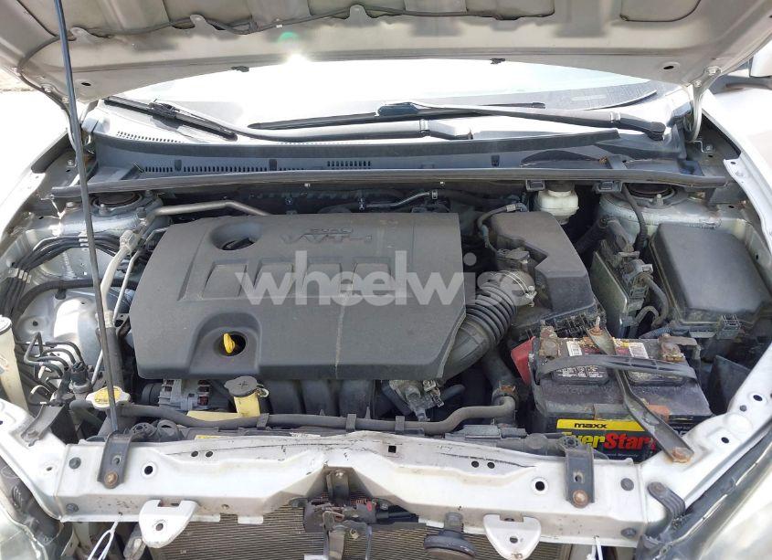 Photo 10 of 2014 Toyota Corolla S (VIN 5YFBURHE7EP107156)