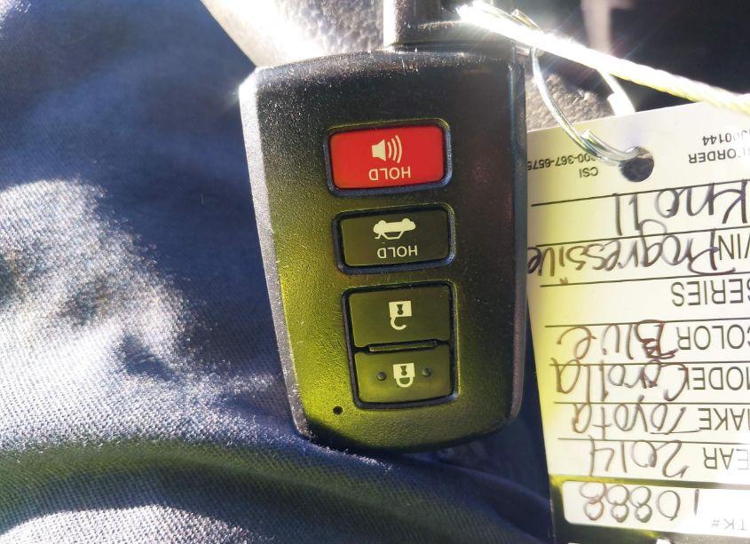 Photo 11 of 2014 Toyota Corolla L/LE/LE PLS/PRM/S/S PLS (VIN 5YFBURHE7EP112969)