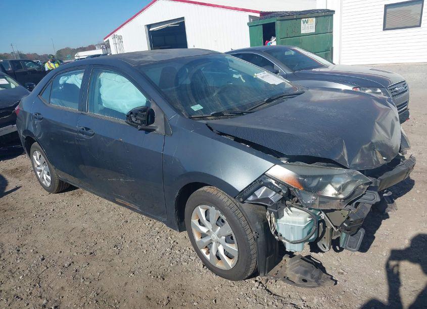 2014 Toyota Corolla LE (VIN 5YFBURHE7EP118898) main photo