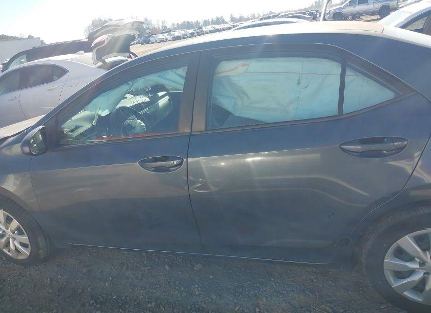 Photo 15 of 2014 Toyota Corolla LE (VIN 5YFBURHE7EP118898)