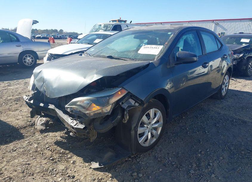 Photo 2 of 2014 Toyota Corolla LE (VIN 5YFBURHE7EP118898)