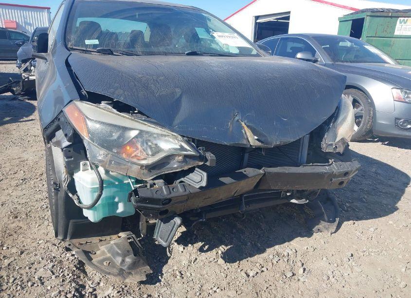 Photo 6 of 2014 Toyota Corolla LE (VIN 5YFBURHE7EP118898)