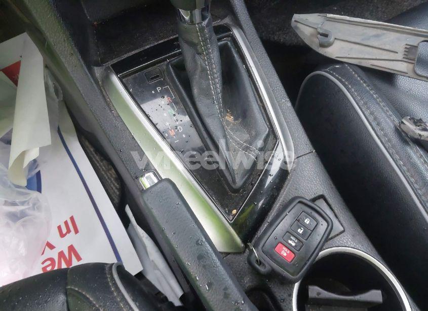 Photo 11 of 2014 Toyota Corolla L/LE/LE PLS/PRM/S/S PLS (VIN 5YFBURHE7EP156387)