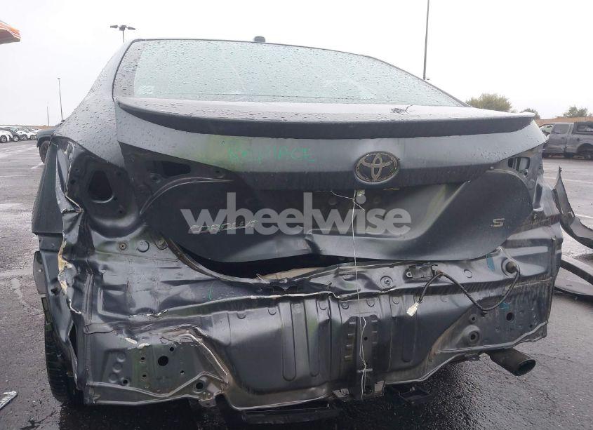 Photo 6 of 2014 Toyota Corolla L/LE/LE PLS/PRM/S/S PLS (VIN 5YFBURHE7EP156387)