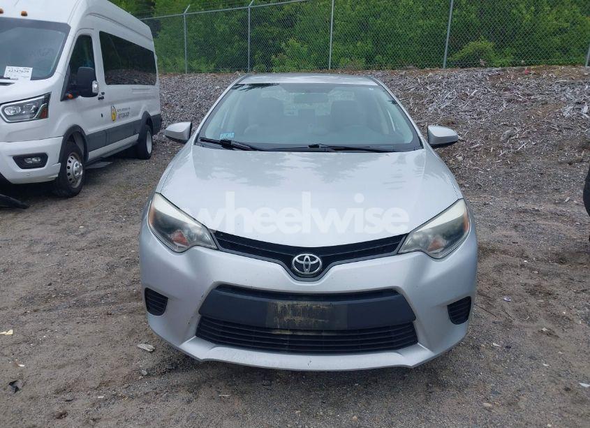 Photo 12 of 2014 Toyota Corolla LE (VIN 5YFBURHE7EP160925)