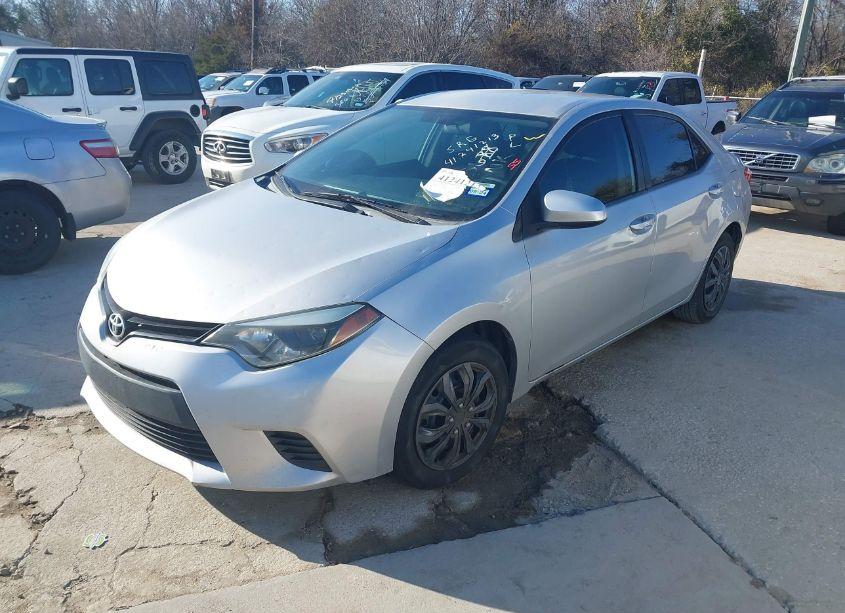 Photo 2 of 2014 Toyota Corolla LE (VIN 5YFBURHE7EP173688)