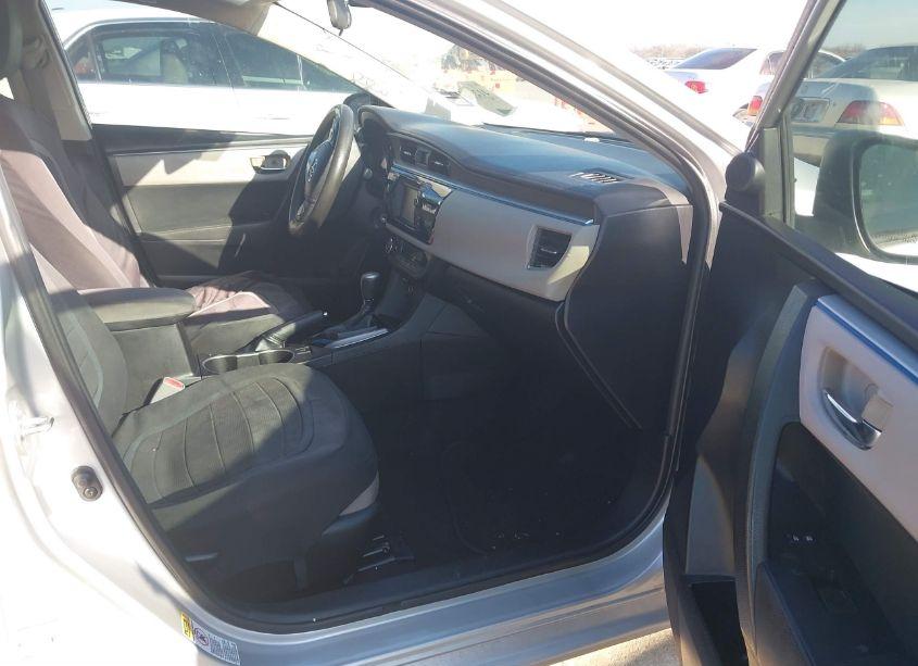 Photo 5 of 2014 Toyota Corolla LE (VIN 5YFBURHE7EP173688)