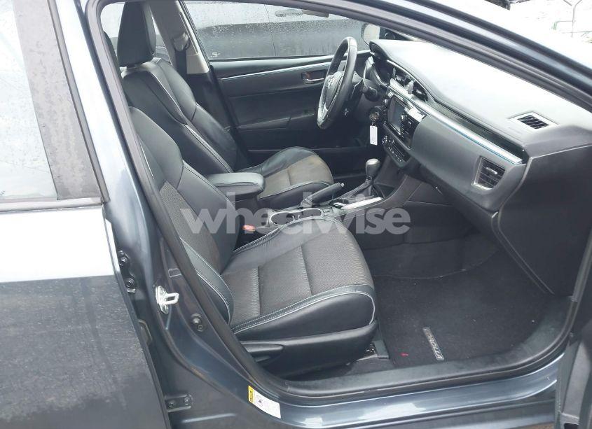 Photo 5 of 2015 Toyota Corolla S PLUS (VIN 5YFBURHE7FP185714)