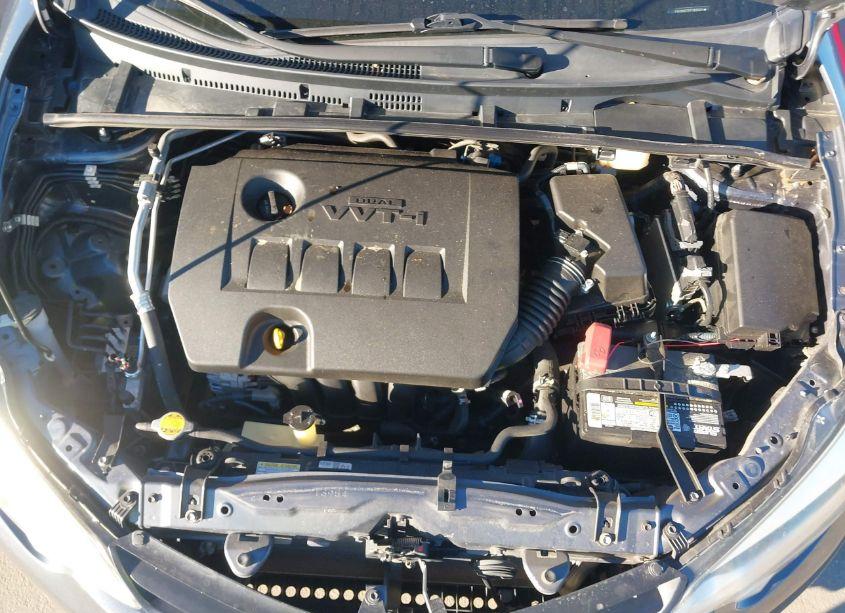 Photo 10 of 2015 Toyota Corolla L (VIN 5YFBURHE7FP189505)