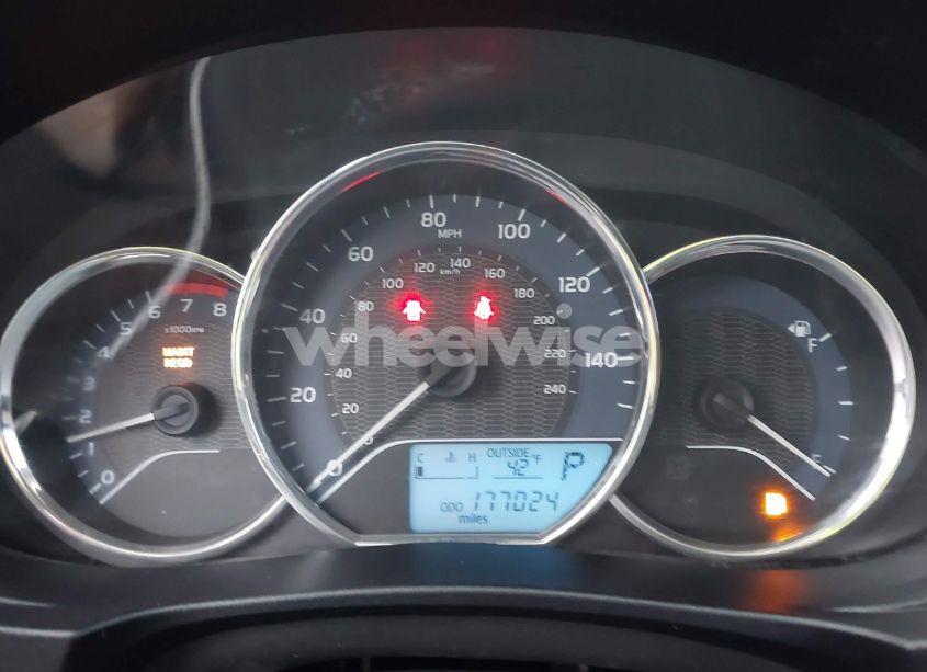 Photo 7 of 2015 Toyota Corolla LE (VIN 5YFBURHE7FP197863)