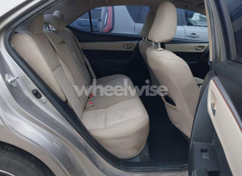 Photo 8 of 2015 Toyota Corolla LE (VIN 5YFBURHE7FP197863)