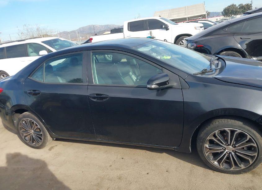 Photo 13 of 2015 Toyota Corolla S PLUS (VIN 5YFBURHE7FP211065)