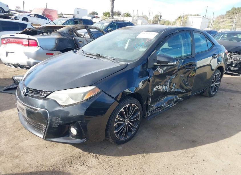 Photo 2 of 2015 Toyota Corolla S PLUS (VIN 5YFBURHE7FP211065)