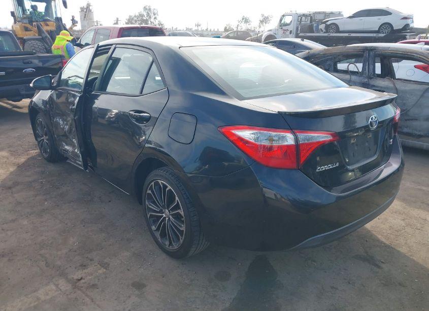 Photo 3 of 2015 Toyota Corolla S PLUS (VIN 5YFBURHE7FP211065)