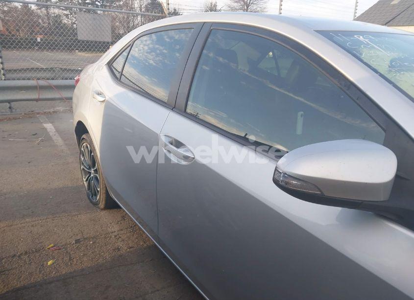 Photo 13 of 2015 Toyota Corolla L/LE/LE PLS/PRM/S/S PLS (VIN 5YFBURHE7FP214953)