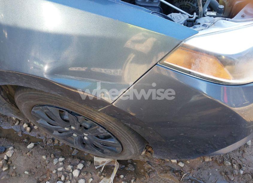 Photo 18 of 2015 Toyota Corolla LE (VIN 5YFBURHE7FP254207)