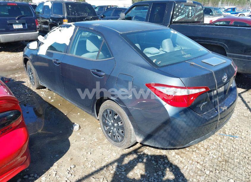 Photo 3 of 2015 Toyota Corolla LE (VIN 5YFBURHE7FP254207)