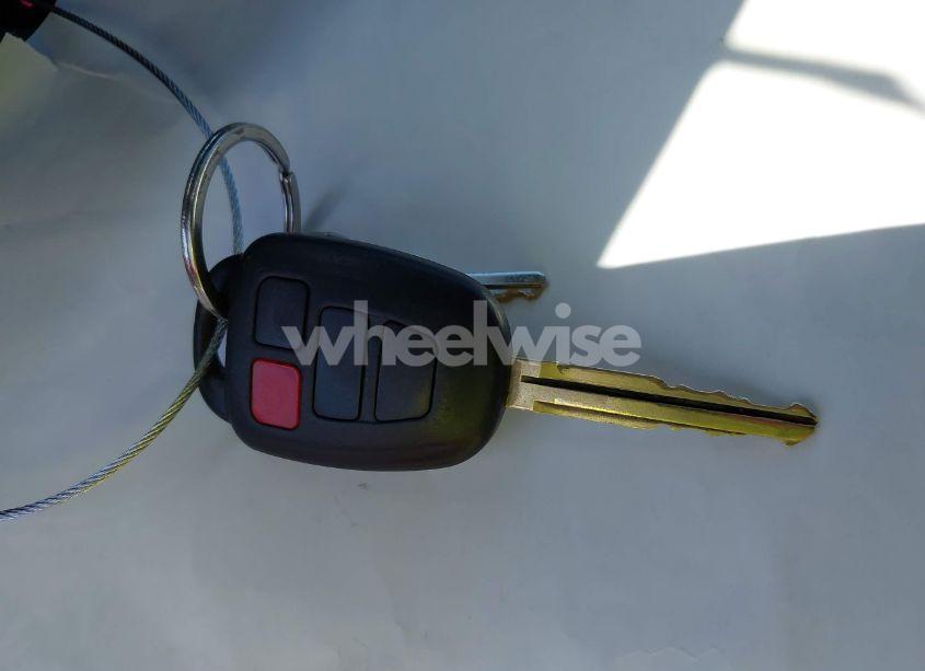 Photo 11 of 2015 Toyota Corolla LE (VIN 5YFBURHE7FP265434)