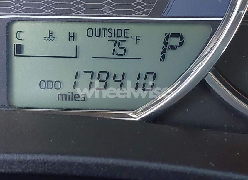 Photo 15 of 2015 Toyota Corolla LE (VIN 5YFBURHE7FP265434)