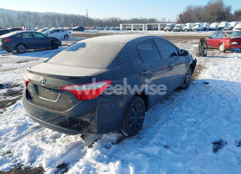 Photo 4 of 2015 Toyota Corolla LE (VIN 5YFBURHE7FP285893)