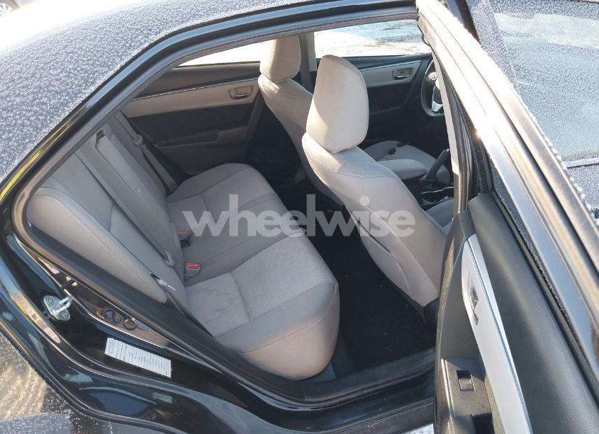 Photo 8 of 2015 Toyota Corolla LE (VIN 5YFBURHE7FP285893)