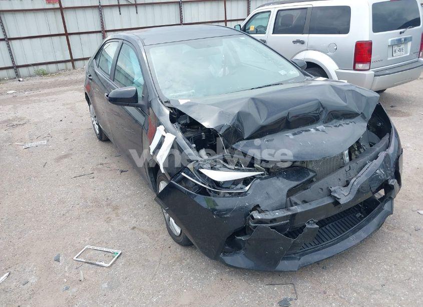 2015 Toyota Corolla L (VIN 5YFBURHE7FP294920) main photo