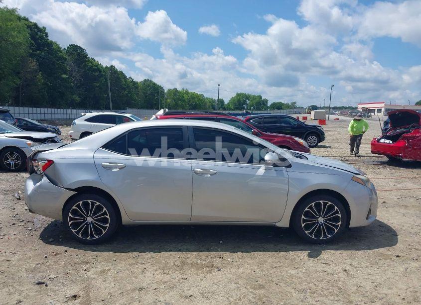 Photo 13 of 2015 Toyota Corolla S PLUS (VIN 5YFBURHE7FP299888)