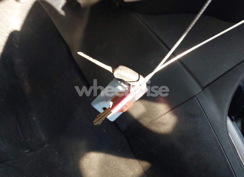 Photo 11 of 2015 Toyota Corolla LE (VIN 5YFBURHE7FP302322)