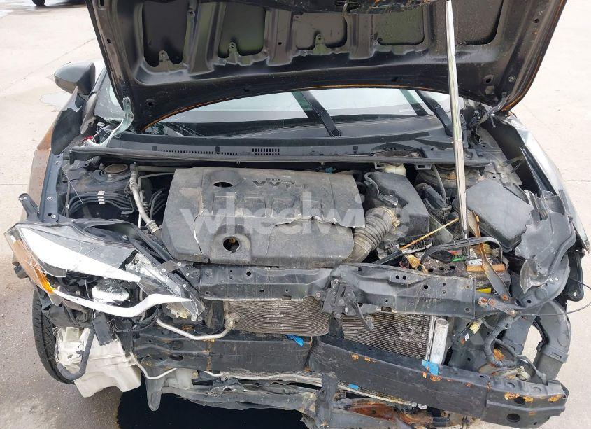 Photo 10 of 2015 Toyota Corolla LE (VIN 5YFBURHE7FP327673)