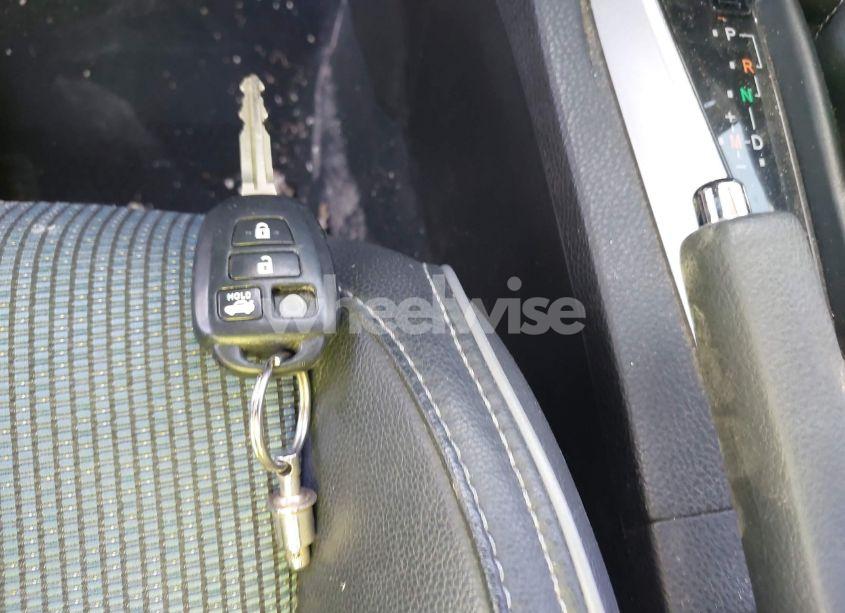 Photo 11 of 2015 Toyota Corolla S PLUS (VIN 5YFBURHE7FP337975)