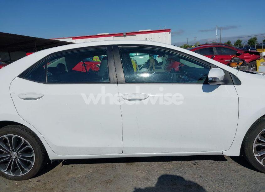 Photo 13 of 2015 Toyota Corolla S PLUS (VIN 5YFBURHE7FP347275)
