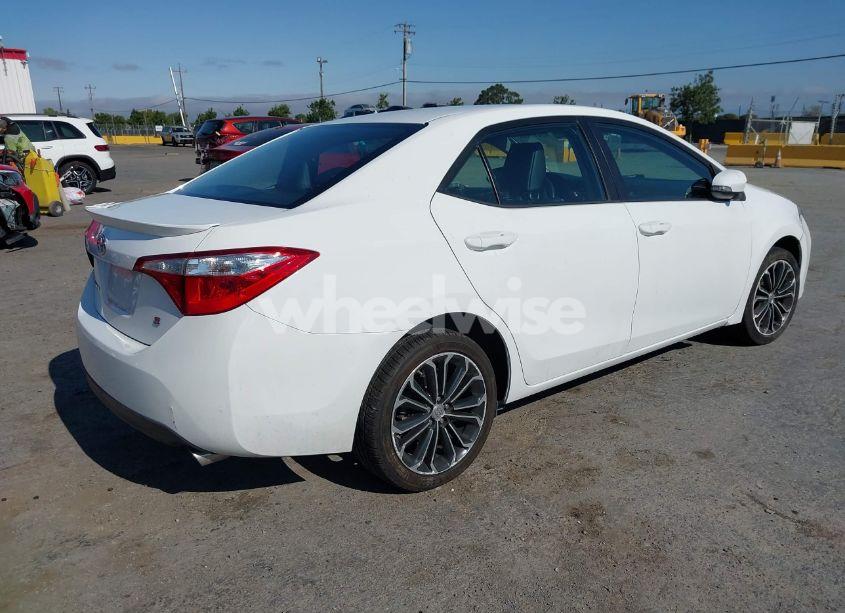 Photo 4 of 2015 Toyota Corolla S PLUS (VIN 5YFBURHE7FP347275)