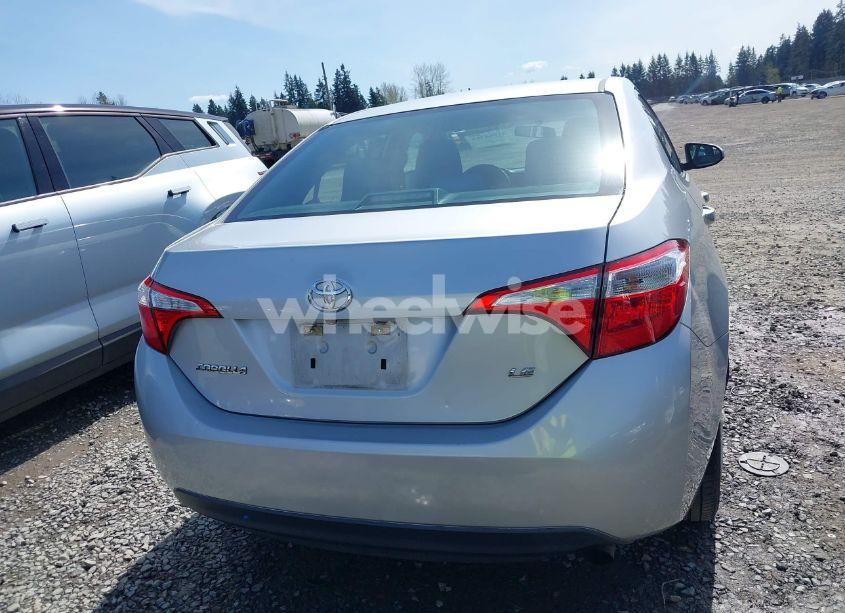 Photo 17 of 2015 Toyota Corolla LE (VIN 5YFBURHE7FP353898)