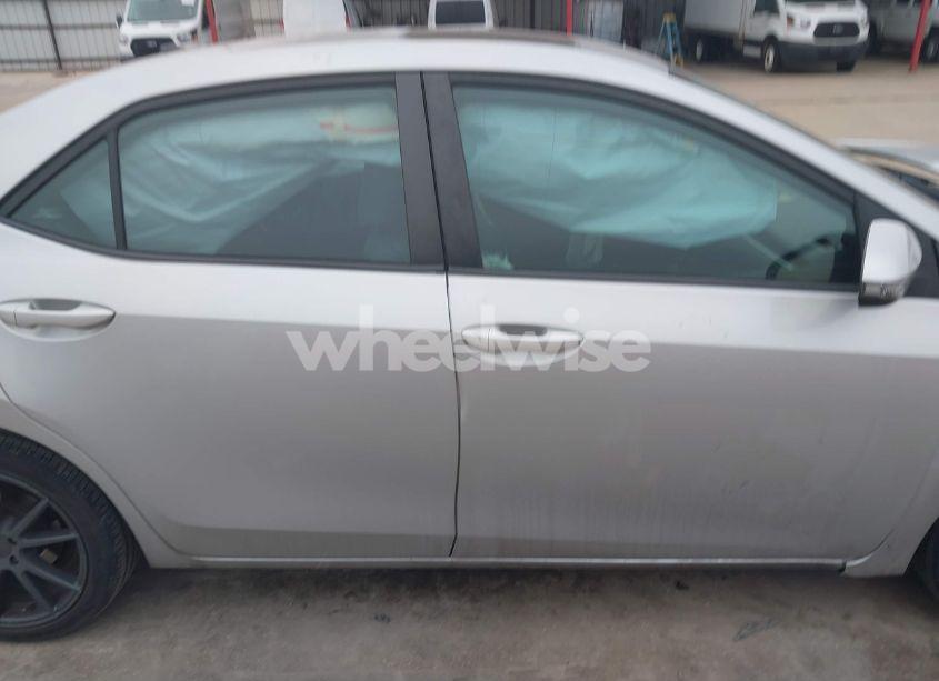 Photo 13 of 2016 Toyota Corolla S PREMIUM (VIN 5YFBURHE7GP366944)