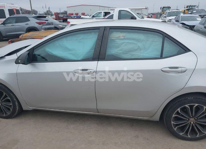 Photo 14 of 2016 Toyota Corolla S PREMIUM (VIN 5YFBURHE7GP366944)