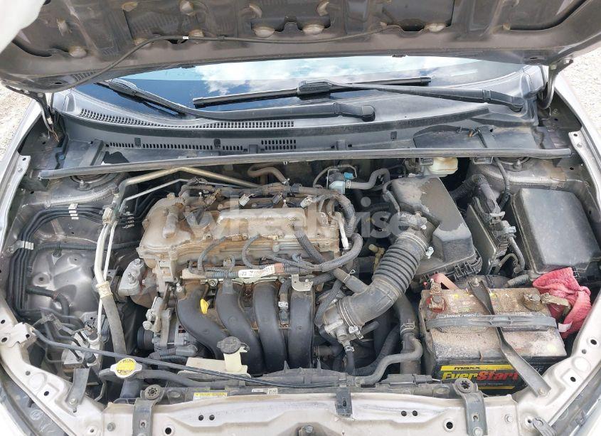 Photo 10 of 2016 Toyota Corolla LE (VIN 5YFBURHE7GP382089)