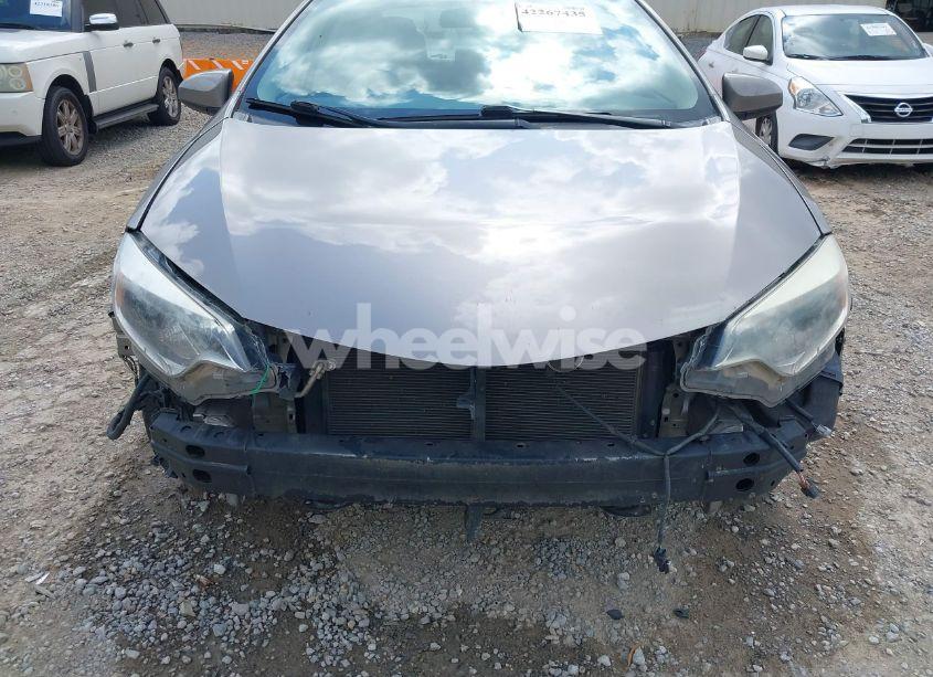 Photo 12 of 2016 Toyota Corolla LE (VIN 5YFBURHE7GP382089)