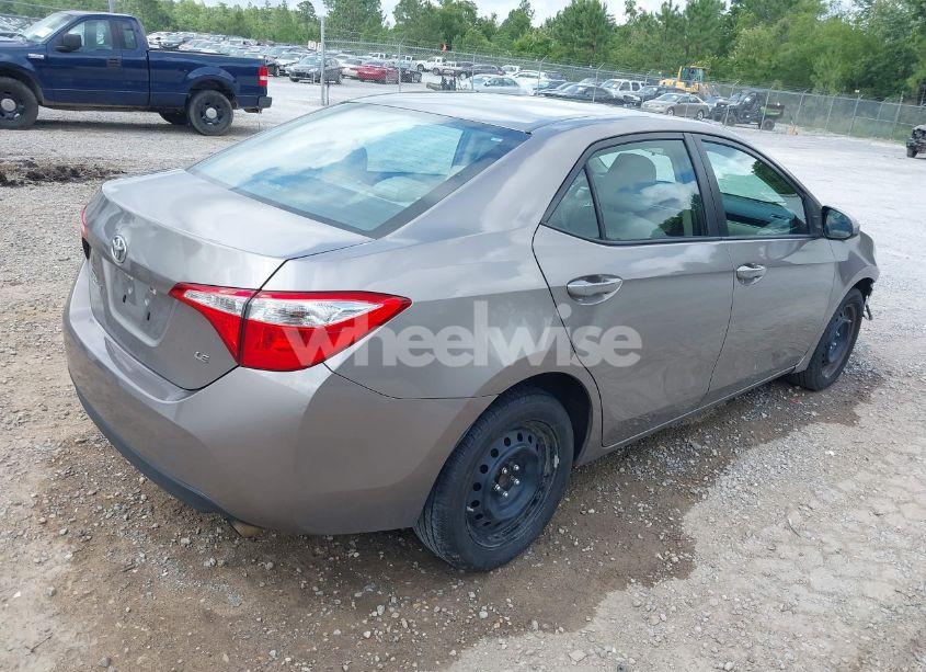 Photo 4 of 2016 Toyota Corolla LE (VIN 5YFBURHE7GP382089)